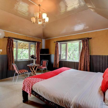 שימלה Oyo 43476 Vatika Resort מראה חיצוני תמונה