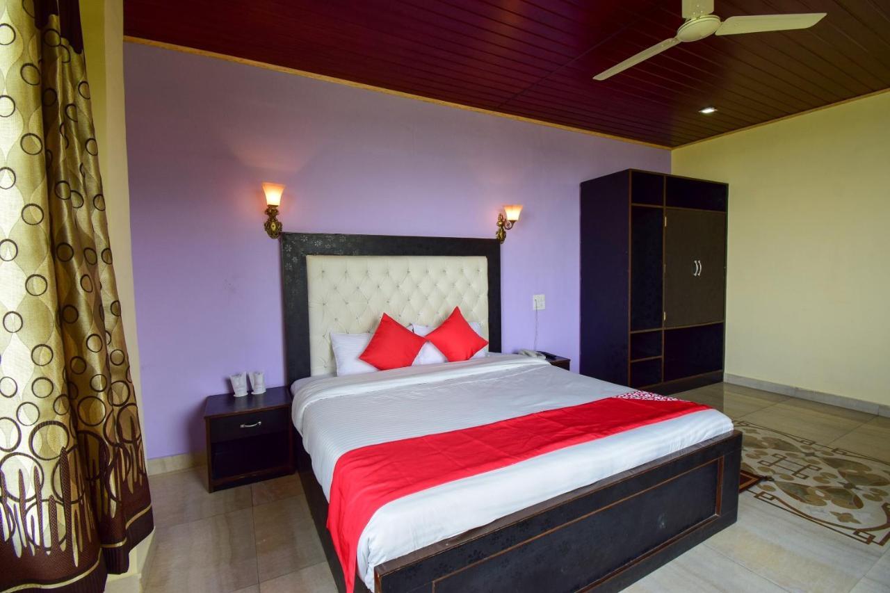 שימלה Oyo 43476 Vatika Resort מראה חיצוני תמונה