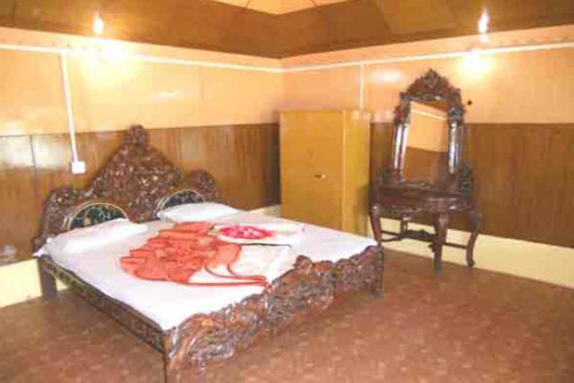 שימלה Oyo 43476 Vatika Resort חדר תמונה