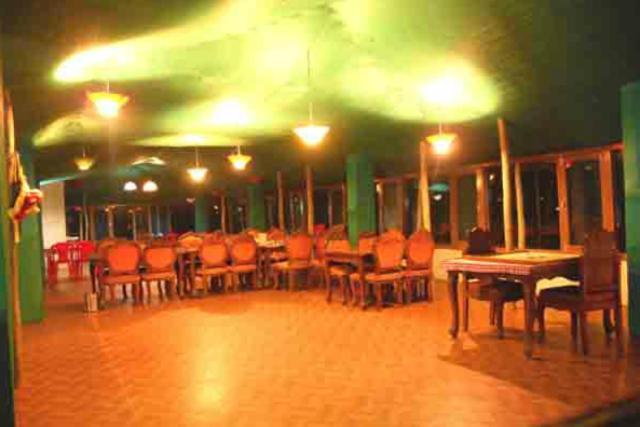 שימלה Oyo 43476 Vatika Resort מראה חיצוני תמונה