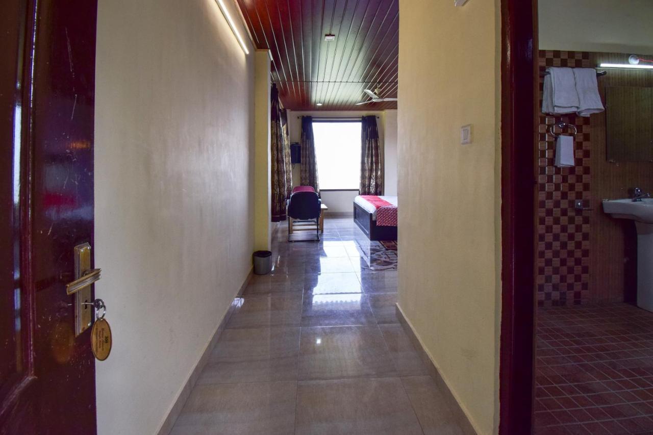 שימלה Oyo 43476 Vatika Resort מראה חיצוני תמונה